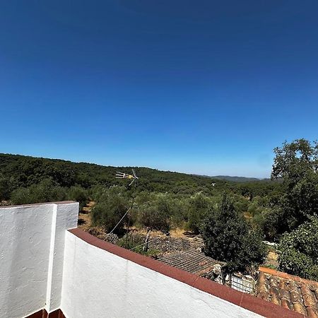 Espaciosa Y Elegante Casa Rural En Лос-Маринес Экстерьер фото